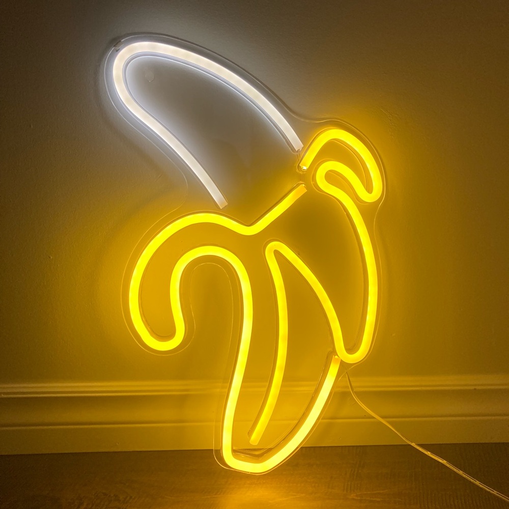 Neon Banana Light